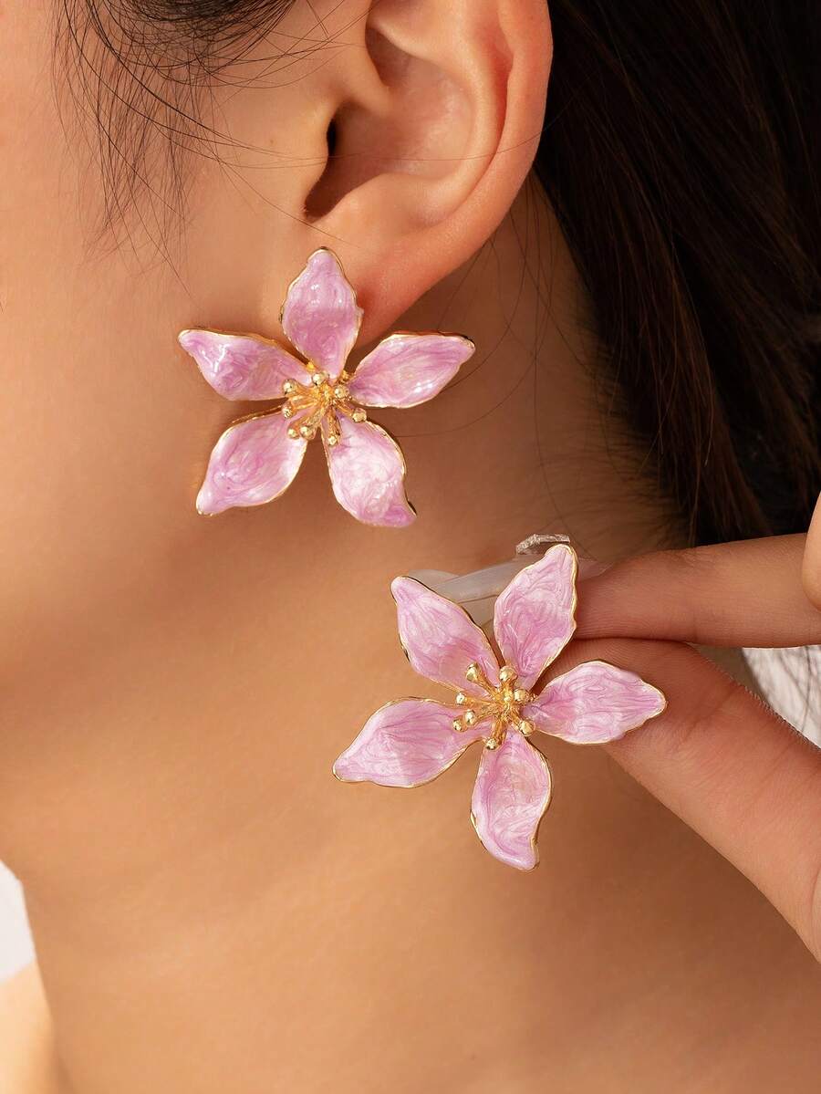 Fashionable Zinc Alloy Flower Stud Earrings, Suitable For Women's Daily Wear