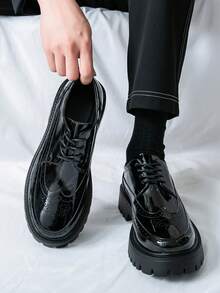 Mocassins de luxe pour hommes, chaussures plates style tressé en paille avec bande élastique pratique, chaussures habillées pour le port quotidien, le mariage, les banquets, le bureau et les occasions d'affaires au printemps et en automne - Noir - Voir 2