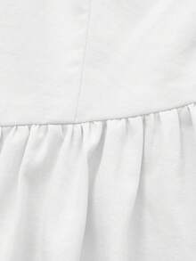 Đầm midi Floreya màu mơ thanh lịch kiểu Pháp, thắt eo, xòe rộng, hở lưng, thích hợp cho những buổi hẹn hò thường ngày, với phần chân váy xòe. - trắng - Xem 10
