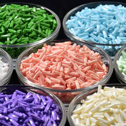 10g/240pcs Glass Bugle Beads 8 Colors Bugle Beads 2x6mm Glass Tube Beads Twisted Tube Seed Beads Bugle Spacer Beads For Earring Bracelet Necklace Jewelry DIY Craft Making