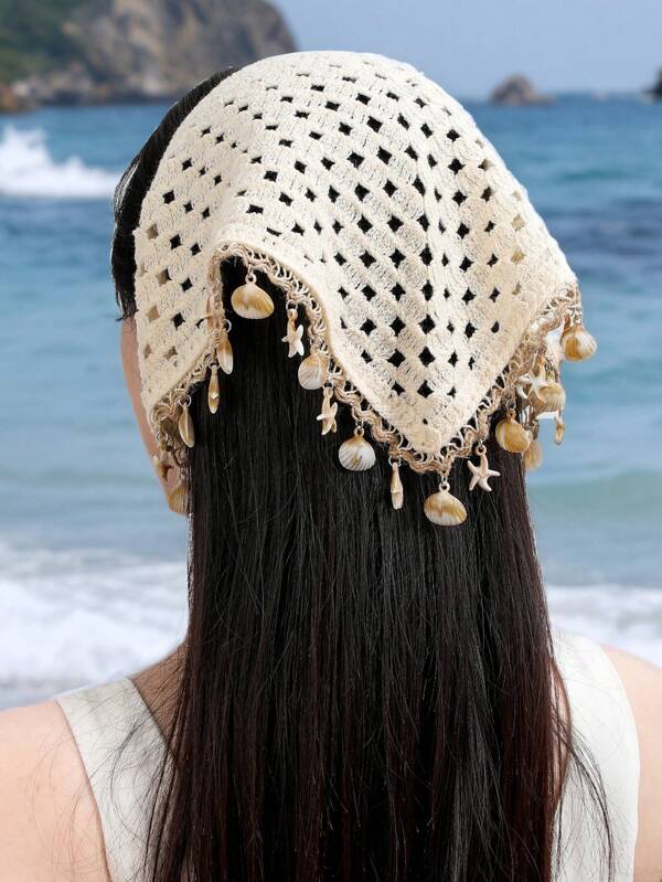 1 Stück Damen Bandana beige mit Muscheln & Seesternen gehäkelt, ausgehöhlt mit Quasten, Sommerbohème Haaraccessoire, geeignet für Alltag, Sport, Strand & Urlaub, passendes Modekopftuch, lässige Haarbänder, Kopftuch