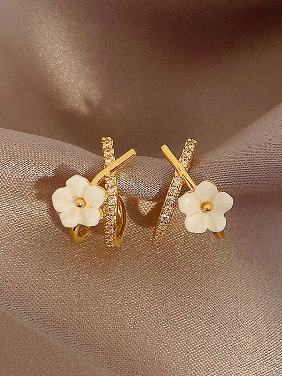 1 Pair Women Elegant Shell Flower Crossed Earrings, Simple And Versatile