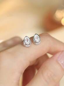 Pendientes de plata de ley 925 con gota hueca de circonita, livianos y de lujo, versátiles para uso diario, regalo para madres, novias, Pascua, San Valentín