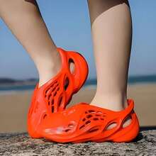 Men Women Clogs Foam Runners Hollow Sandals Foam Runner Shoes Slip-On Walking Platform Lightweight Cloud Slides Non-Slip Soft Runner Sandals Breathable Arch Support Sandals Breathable Non-Slip Beach Shoes Casual Fashion Sports Sandals One Pair - 亮橙色 - 查看 6