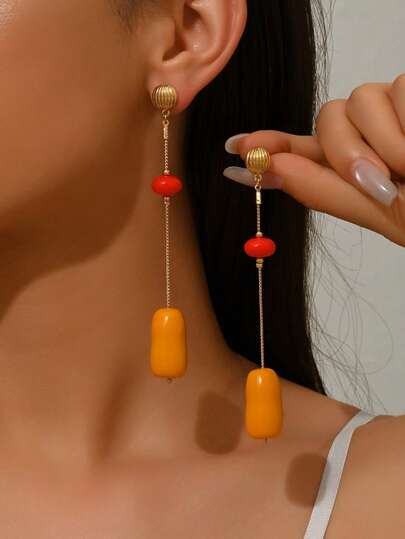 1 Pair Elegant Bohemian Style Green Teardrop Resin & Gold Half-Circle Stud Earrings, Baroque Faux Pearl Copper Chain Tassel, Rhombus Resin Beaded, Glass Rhinestone Inlaid Stud Earrings, Four-Leaf Resin Block, Red Teardrop Pendant Earrings, New Added Gemstone Stud, Brown Floral Teardrop Long Tassel Earrings, Asymmetrical Baroque Sequins Red & Green Resin Pendant Earrings, Suitable For Vacation & Party Wear, Designed For Sexy & Charming Ladies, Random Resin Color, Molding Inlet At The Bottom Of Each Resin Piece