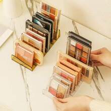 قطعة واحدة من منظم مستحضرات التجميل مع أدراج ومقصورات لظلال العيون الشفافة والمساحيق ومنتجات المكياج الأخرى، رف للحفاظ على مستحضرات التجميل على المكتب، هدية لعيد الحب