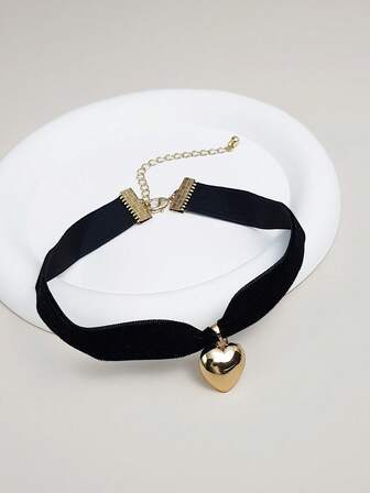 1 pieza Nuevo collar de terciopelo con colgante de corazón de CCB de estilo elegante y lindo, collar para mujer adecuado para fiesta, uso casual y diario
