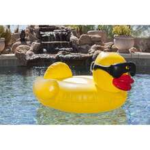 1pc Large Inflatable Water Floating Island, Giant Yellow Duck/Unicorn/Avocado, 170*145*93cm Size, Adult Summer Inflatable Pool Float & Beach Floating Party Accessory, Outdoor Swimming Pool Lounger, Multi-Purpose Floating Sofa, Family & Adult Party - Yellow - View 11