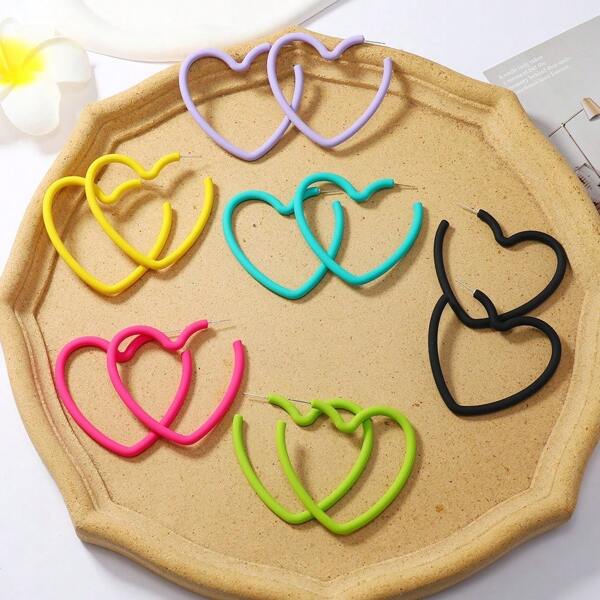 Fashionable Summer Vacation Casual Versatile Party Exaggerated Big Love Heart Ear Studs, Painted Heart Acrylic Earrings, Personalized Exaggeration Earrings, Suitable For Women Everyday Use
