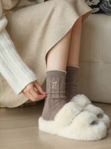 1 Pair/6 Pairs Women Calf Socks With Braided, Bow, Embroidered Patterns, Retro Fashion Versatile Wool Socks, Warm And Windproof, Suitable For Autumn/Winter Daily Wear