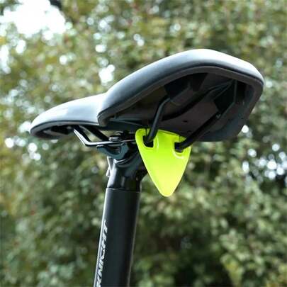 1pc Reflective Safety Plate, Suitable For Bicycle, Scooter, Motorcycle And Truck - No Power Needed, Durable Mixed Color Design For Night Visibility And Road Reflector, Vehicle Accessory