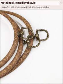 3 حلقات تطريز بنمط خشبي بيضاوي على الطراز القديم لل- DIY، إطارات تطريز، إطارات تنجيد، حلقات معلقة لصنع حلم، متوفرة ب- 6 أحجام، مصنوعة من ABS و PVC مع خطافات معدنية لديكور المنزل والهالوين والكريسماس والمفاتيح والحقائب والمكاتب والسيارات، تشمل 16 إبرة