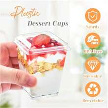 50 Stücke transparente quadratische und runde kreative Boxen, Mousse-Becher, Dessertständer, Vorspeisen. Kunststoff-Dessertbecher für Hochzeiten, wiederverwendbare dicke Mousse-Becher für Partys, Geburtstage, Schulanfang, Abschluss, Weihnachten