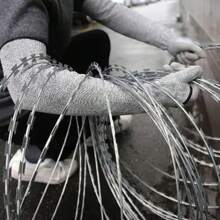 1 Pair Of Cut Resistant Sleeves With Thumb Holes, Level 5 Protection, Cut Resistant Safety Arm Sleeves, Arm Protectors, Gardening Arm Sleeves, Gardening Gloves, Welding Gloves