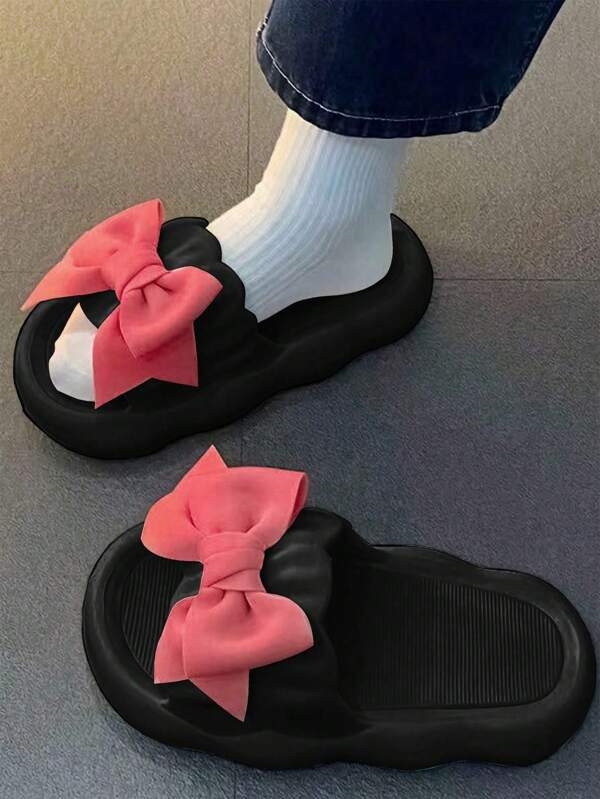New Bow Women's Teen Slippers Summer Outdoor Indoor Comfortable Home Slippers Non-Slip For Students And Dorms Stylish And Cute Slippers