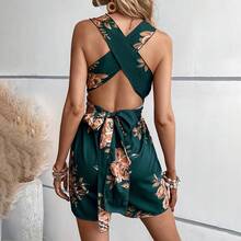 Floral Print Deep V Neck Tie Back Sleeveless Romper Short Jumpsuit - Dark Green - View 4