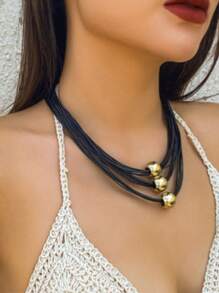 Collar corto ajustable y sencillo de estilo geométrico negro con cuentas redondas