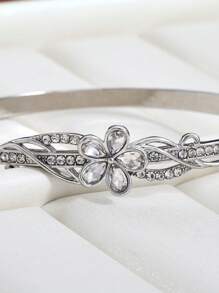 Tiny Shiny Charming Flower Teen Bracelets, Suitable For Daily Wear