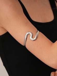 1pc Minimalist Asymmetrical S-Shape Adjustable Arm Cuff, Fashion Personalized Elegant Sexy Arm Jewelry Decor For Women, Suitable For Daily, Banquet, Party