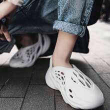 Foam Runners Shoes For Men Women, Soft Cloud Slides Slippers Non-Slip Walking Sandals, Beach Platform Pillow Sandals Lightweight Slip-On Foam Runners, Outdoor Quick-Drying Sports Slides - trắng - Xem 7