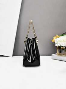 Elegant And Fashionable Patent Leather Handbag, Multi-Functional Mom Bag With Large Capacity, Shoulder Tote Bag, Fashionable Design, New Soft Leather Small Square Bag Handbag Crossbody Bag, Versatile Casual Multi-Layer Large Capacity Shoulder Strap Can Be Shoulder Or Diagonal Crossbody Handbag, Suitable For Valentine's Day Gifts, Women's Handbag, Shoulder Diagonal Crossbody Color-Block Bag, Casual Luxury Large Capacity Can Be Shoulder Or Diagonal Crossbody Casual Bag