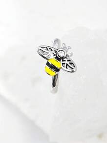 1 Pair Silver 3D Bee Earrings, Silver Frame Outlines Delicate Shape, Black & Yellow Color Vivid, Add Playful Vitality To The Ears
