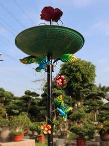 1pc Vintage Cast Iron Bird Bath & Feeder - Metal Design Easy To Clean, Stable 5-Claw Base, Ideal For Garden, Lawn & Holiday Decor, Perfect For Bird Watchers, Christmas & Garden Decoration