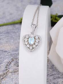 Collier hypoallergénique en argent 925, motif cœur et diamants en oxyde de zirconium, à la mode et élégant, idéal comme cadeau d'anniversaire.