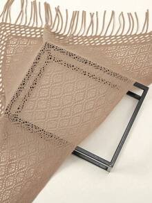 1件装女士新款纯色三角流苏针织围巾，素色针织三角披肩，秋冬季连衣裙搭配 - 駝色 - 查看 4