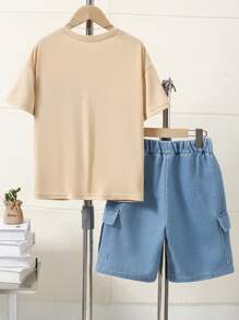 Set de 2 piezas con camiseta de manga corta con bolsillo y estampado y pantalones cortos cargo de estilo casual y urbano para niños mayores, para primavera/verano