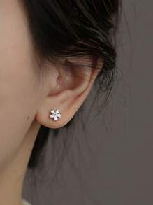 1 Pair Women's Flower & Cherry Blossom Stud Earrings, Fashionable Luxury Elegant Romantic Unique Design, Suitable For Daily Wear, Gathering, Party