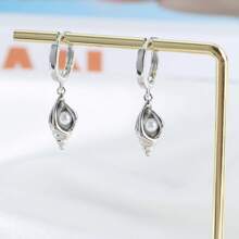 2 Pieces Of New Screw-Type Faux Pearl Earrings Personalized Design Temperament Versatile Earring Earrings Ladies Can Also Give Them To Friends For Daily Wear