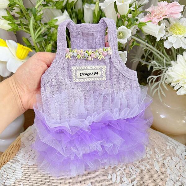 Vestido de tul de lavanda con ribete floral para mascotas - Lindo atuendo de princesa para gatos/perros