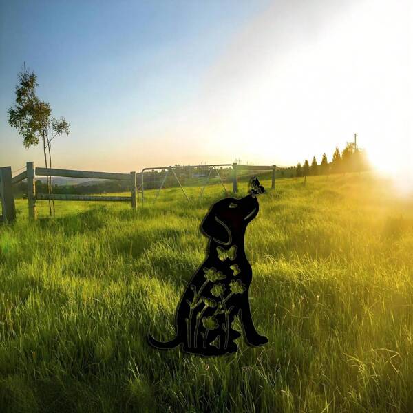 1 Pc Decorative Garden Stake, Creative Metal Cute Cat & Dog Yard Decor, Home & Living, Outdoor & Garden, Suitable For Outdoor Activities, Family Events, Birthday, Wedding, Party, Etc.