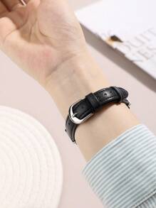 Pulseira Com Nó Celta Compatível Com Fitbit Versa 4/Versa 3/Sense 2/Sense - Acessórios De Pulseira De Reposição De Luxo Premium - Pulseira De Relógio Feminina Fina, Respirável E Confortável - Elegante, Simples E Moderna, Multicolorida - Perfeita Para Negócios/Escritório/Encontros/Casamentos/Festas/Uso Diário - Melhor Presente Para Ela