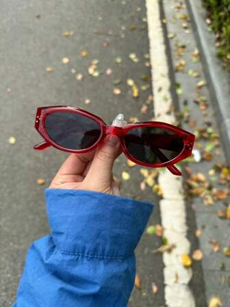 1pc Vintage Red Cat Eye Sunglasses Vintage Inspired Narrow Lens Fashion Eyewear Suitable For Seaside Vacation, Picnic, Commuting, Dating, Street Shooting Shade Going Out Outfit Outdoor Beach Seaside Vacation And Gift For Family And Friends