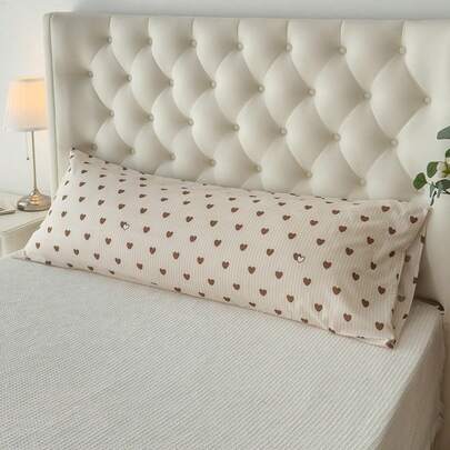 1 chiếc vỏ gối dài họa tiết trái tim, 100% polyester, thích hợp để trang trí giường (không bao gồm ruột gối)