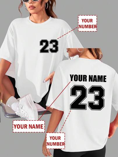 Camiseta personalizada con patrones delanteros y traseros, agrega tu nombre y número, personalizable en la parte delantera y trasera, elige tu color y fuente favoritos, diseña tu camiseta impresa personalizada exclusiva como regalo para tu novia. También disponible en sudaderas, camisetas de pareja, etc. Cómoda y casual, parte superior de mujer, parte superior impresa personalizada, camiseta de manga corta de verano personalizada para mujer en blanco
