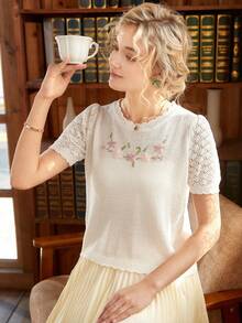 Women's Spring/Autumn Knitted Embroidered Round Neck Short Sleeve Hollow-Out Fitted Top, Casual Commuting Style (Pattern Random) - trắng - Xem 7