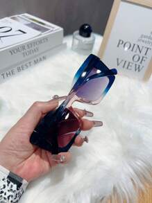 1pc Women's Fashion Square Glasses, High Quality Gradient Frame, Street-Style PC Temple, Spring-Loaded Legs, Versatile & Vintage For Daily Wear