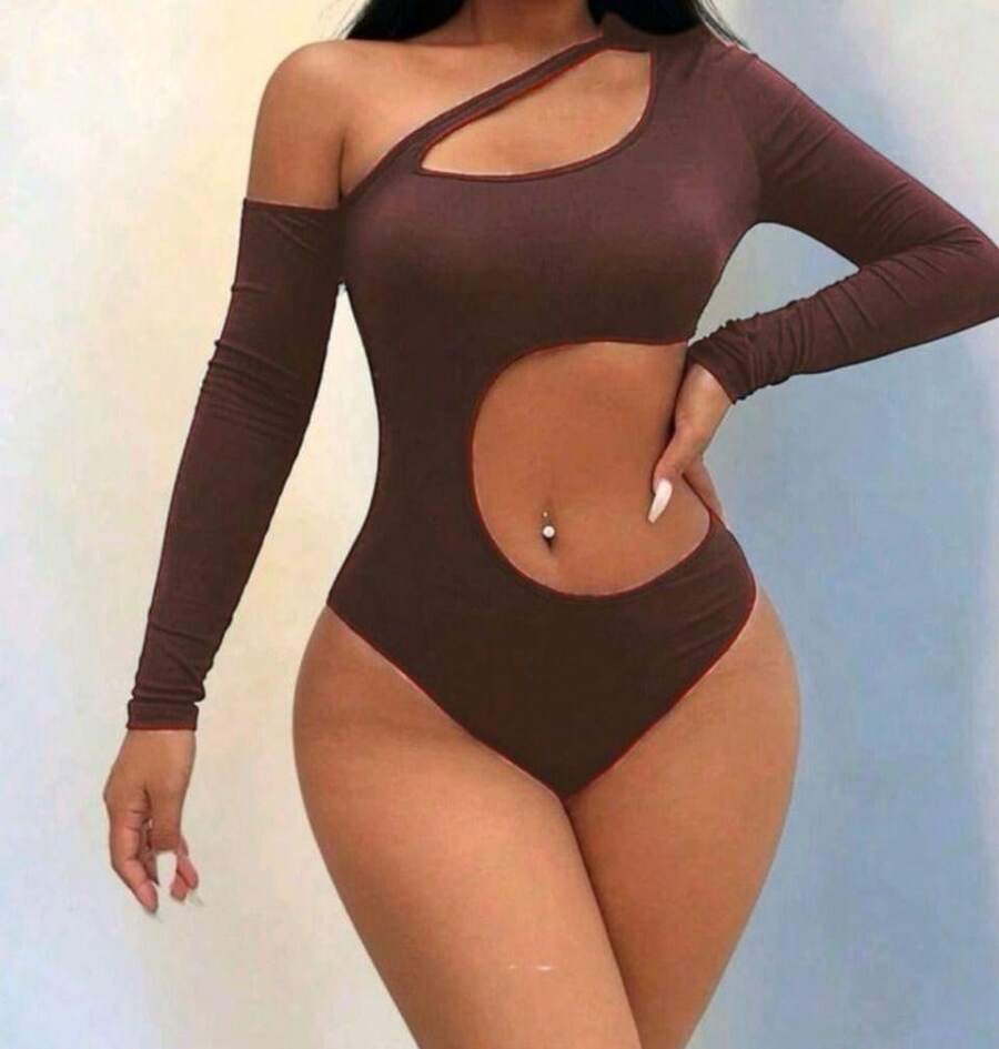 Sexy Black Asymmetrical Bodysuit With Asymmetrical And Cutout Neckline - 鏽棕色 - 查看 1