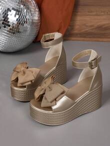 Sandalias de plataforma con punta abierta, tira de tobillo y lazo elegantes y de moda para mujer de talla grande. Versátiles para fiestas, reuniones, con tacón de cuña ligero, ideales para primavera/verano y viajes. - Dorado - Ver 4