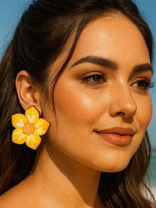 Brinco de Flor em MDF – Leveza e Estilo Artesanal - Amarelo - Visão 2