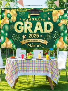 1 件可定制姓名 2025 届毕业生庆祝派对横幅，涤纶材质学士帽蓝/黑金/蓝金/绿图案摄影背景，个性化大学毕业横幅教室背景，家居和户外装饰用品，毕业典礼，派对装饰，三种尺寸可供选择