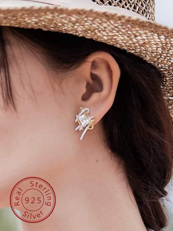 1pc Elegant Cubic Zirconia Stud Earrings, Suitable For Women To Wear At Engagement Parties, Banquets, And Vacations