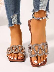 新款春夏时尚H型一脚蹬女士拖鞋，休闲镂空平底系带凉鞋，罗马风格透气拖鞋，黑色/米色/棕色，博主推荐沙漠钥匙扣法式别致水钻厚底厚底凉鞋，夏季沙滩鞋复古简约室内/室外拖鞋，鳄鱼印花凉鞋百搭平底金属装饰系带凉鞋，夏季时尚拖鞋 - 棕色 - 查看 4