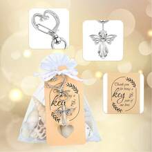 30 pièces Porte-clés cœur en forme d'aile d'ange argenté, comprenant 30 porte-clés, 30 cartes de remerciement et un sac en organza, convenant pour les cadeaux de baptême, mariage et première communion