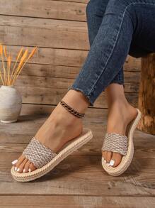 1 Pair Summer New Arrival Fashionable Teenager Slippers, Straw Woven Outsole, Woven Upper Design, Casual Strap Versatile Style