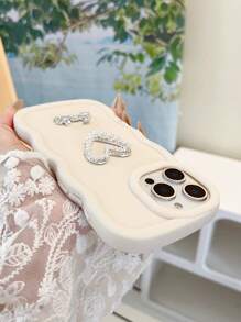 1pc Cute Comfortable Faux Pearl Double Heart Silver Letter Design Phone Case Compatible With Apple 16Pro Max/ Galaxy S24 Ultra, Infinix Smart 8/Infinix Hot 40i/Spark 20/Spark 20C/Spark Go 2024