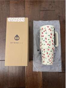 hydrojug Original Traveler - 32oz 40oz Water Bottle With Handle & Flip Straw - Fits In Cup Holder, Leak Resistant Tumbler-Reusable Insulated Stainless Steel & Rubber Base - Gifts For Women & Men, - Cream Strawberry - 查看 8